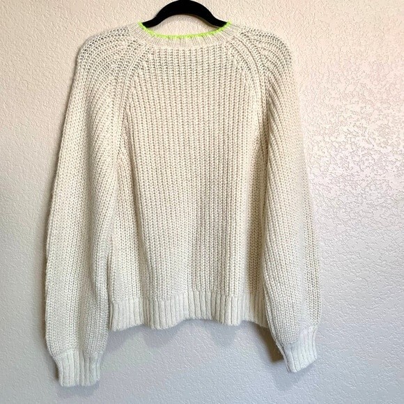 Levi's cream sweater alpaca blend Ava Cable Cream Long  sleeve sweater size M - Picture 2 of 9
